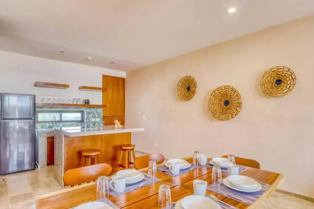 307 Amena Awesome Penthouse w/ Private Pool and Gym
