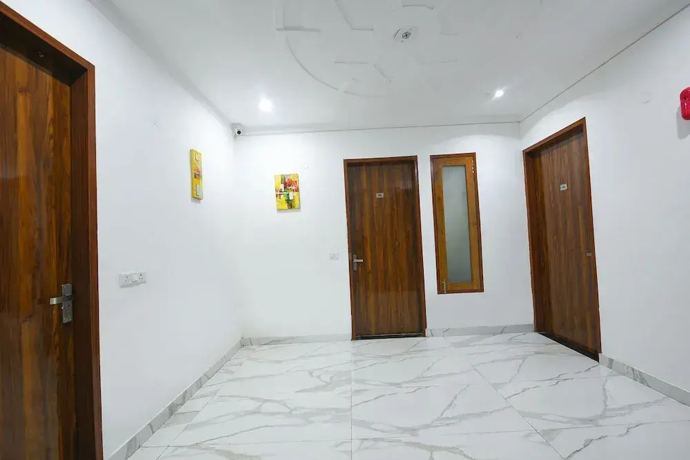 Fabhotel Wonderland Studio Rooms