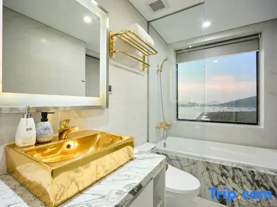 Apartment with 2 bedrooms with Free Pool in Golden Bay