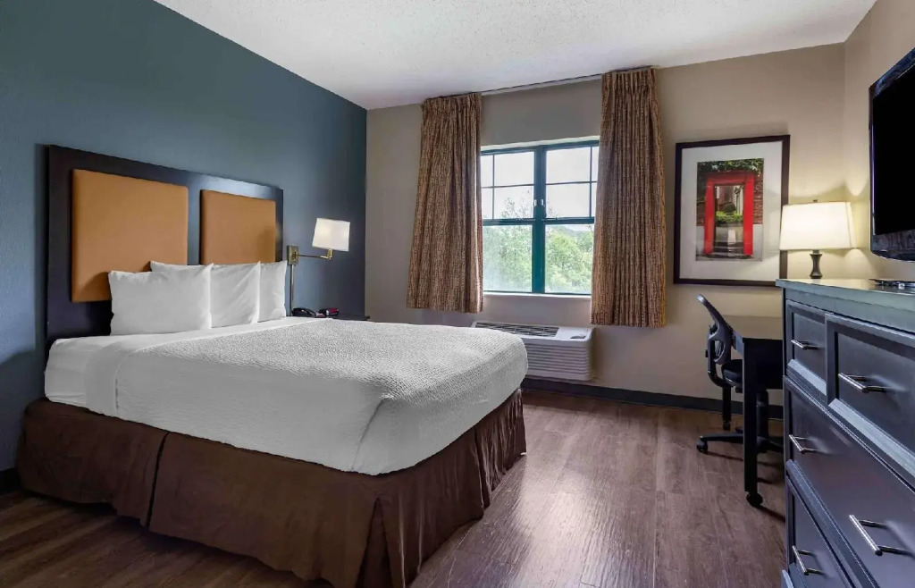 Extended Stay America Suites - Edison - Raritan Center