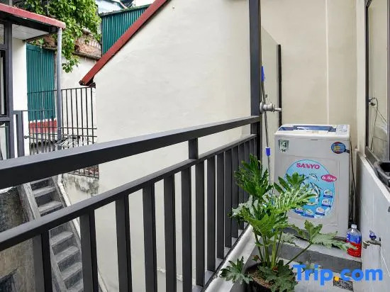 Hidden Gem - Spacious 2 Bedroom House - Hoan Kiem Lake - Quiet Living Space