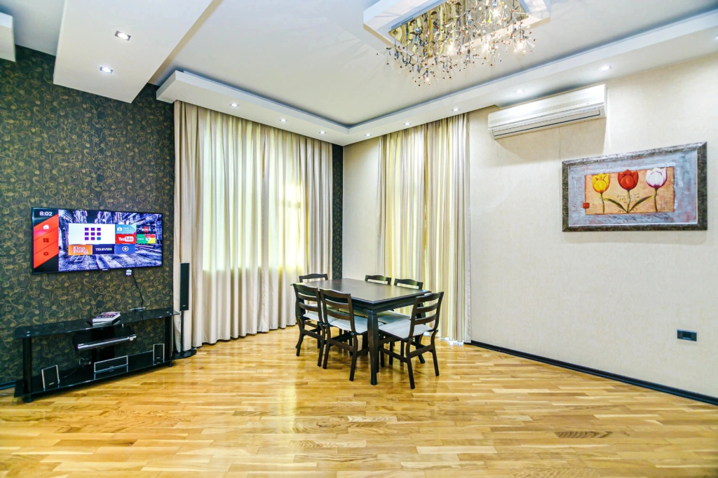 Апартаменты LUX Apartment Nizami street 73