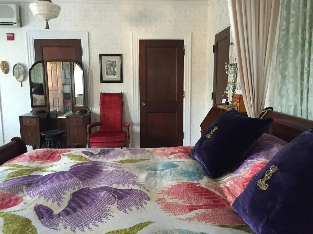 Munroe Inn Boutique Hotel