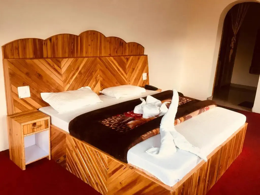Red Rose Cottages Manali