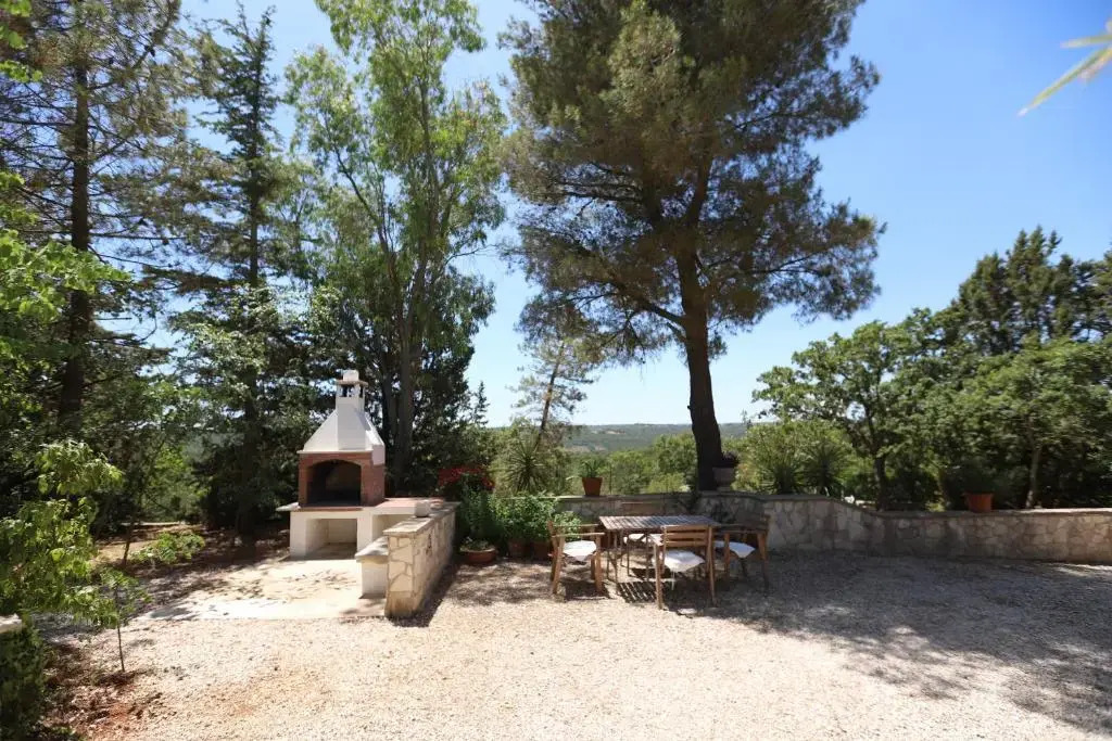 Trulli Tauro Country House con idromassaggio