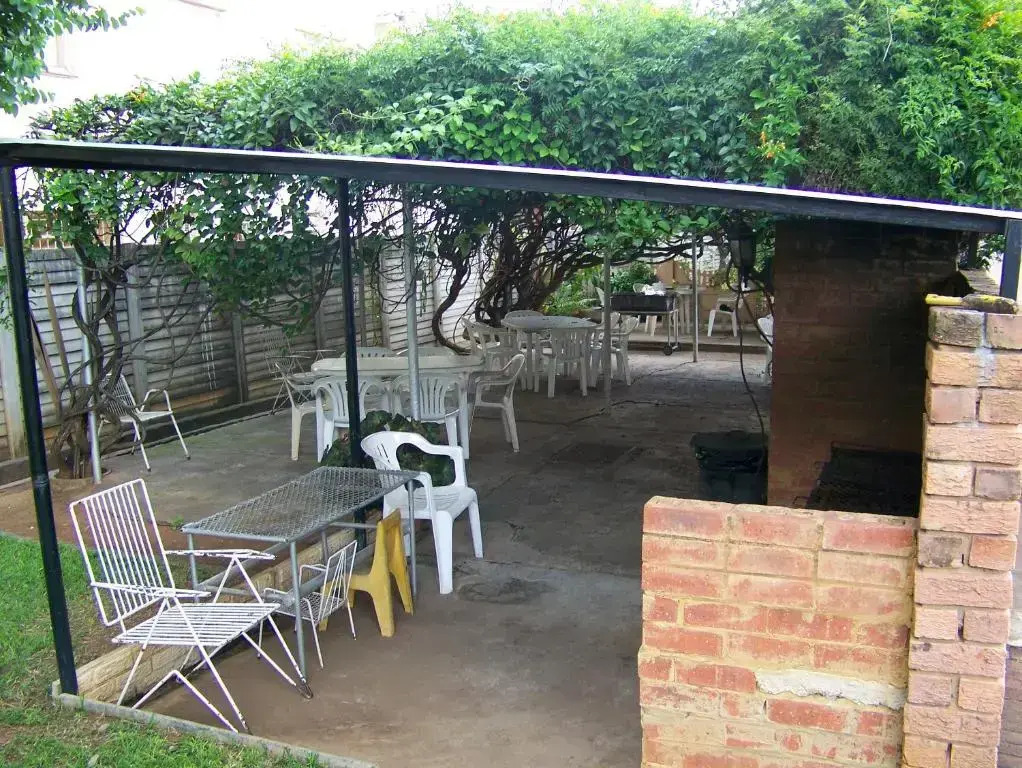 Strelitzia Guest House
