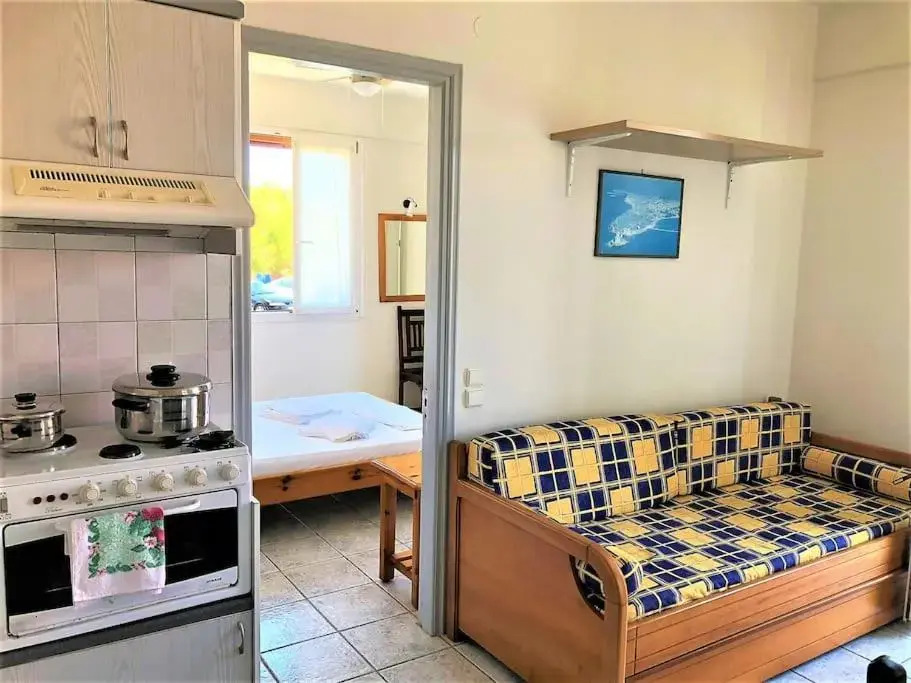 Mythos Suites-Apollo apartment