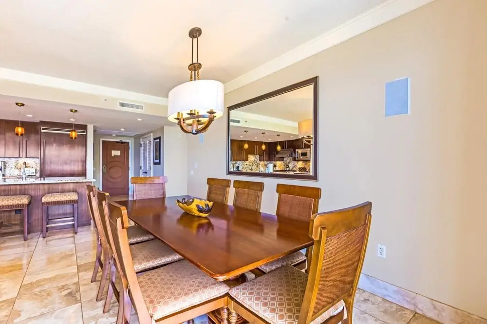 K B M Resorts- Hkh-504 Luxury 3bdrm Villa, Ocean View, Sleeps 10, Close to Beach and Pool!