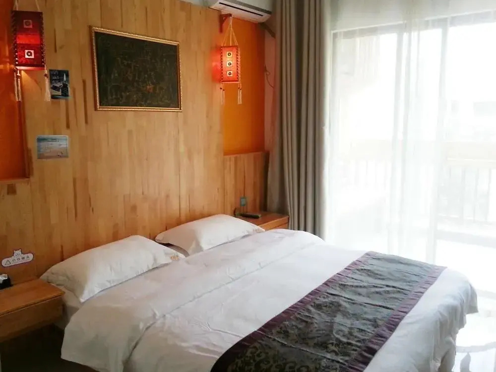 Yiluyuan Apartment Hotel