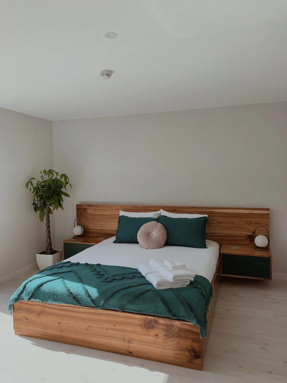 Luna House & Cowork