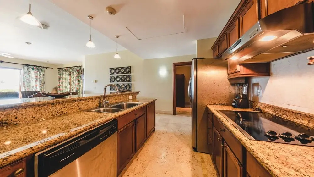 Lavish 2 BR apt at Golden Bear Lodge w Private Pool G111