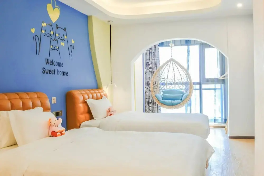 Baixin Hotel (North Station Century City)