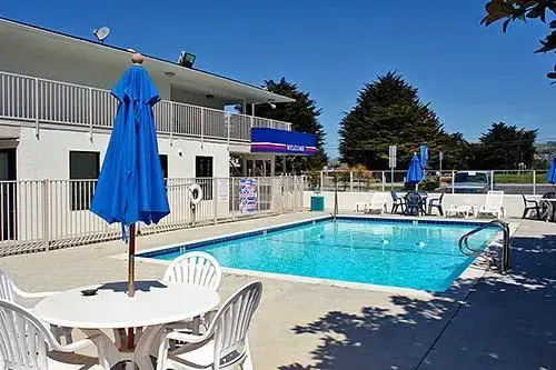 Red Carpet Inn Jeffersonville