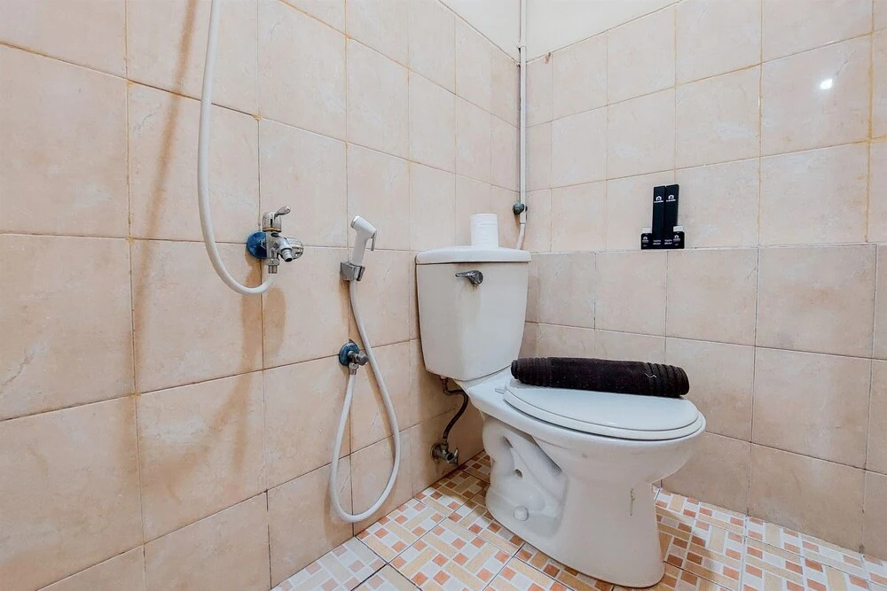Warm And Comfort Stay 2Br At Green Park View Apartment