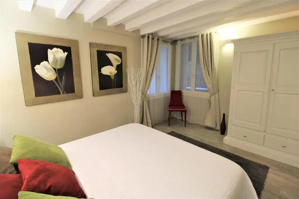 San Marco Fenice 3bdr 2bth apartment (M0270424989)
