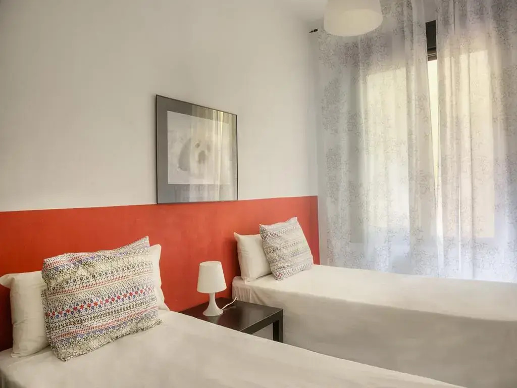 Cosy and Bright Flat