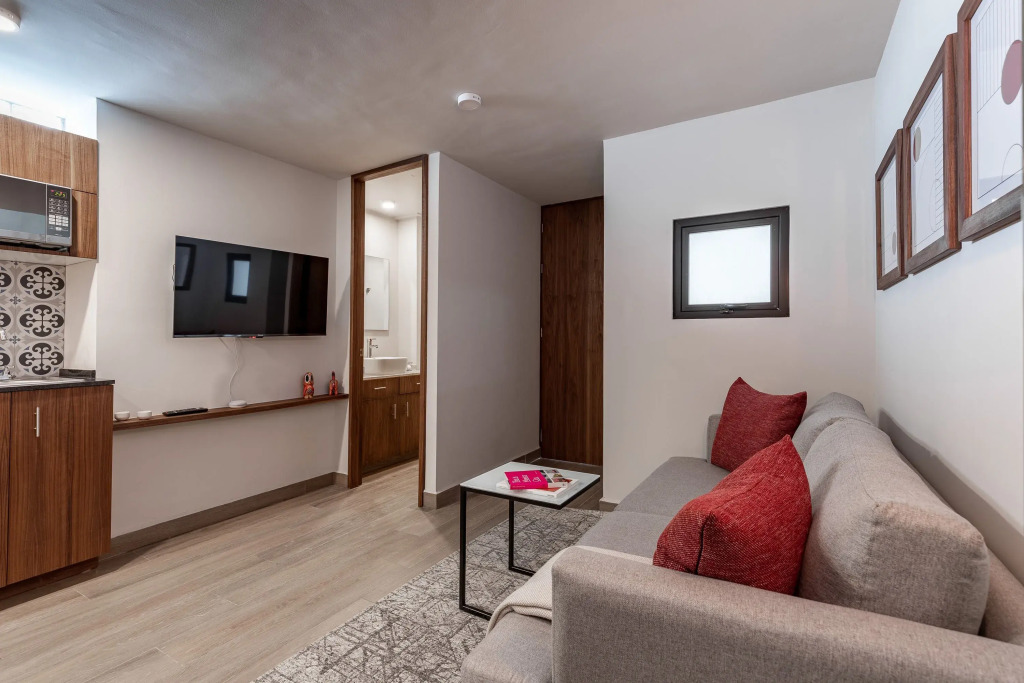 Casai Roma | 1BR | Lira Apartment