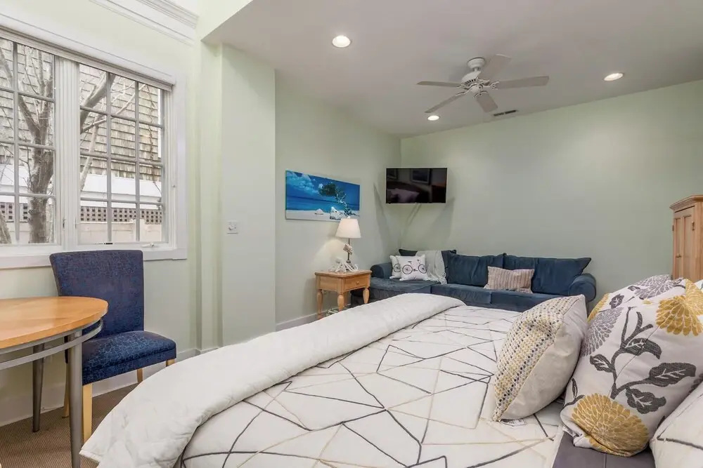 Surf Avenue 48