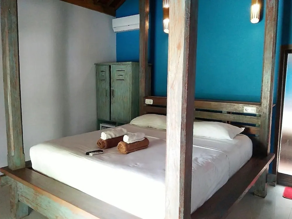 karma villa gili