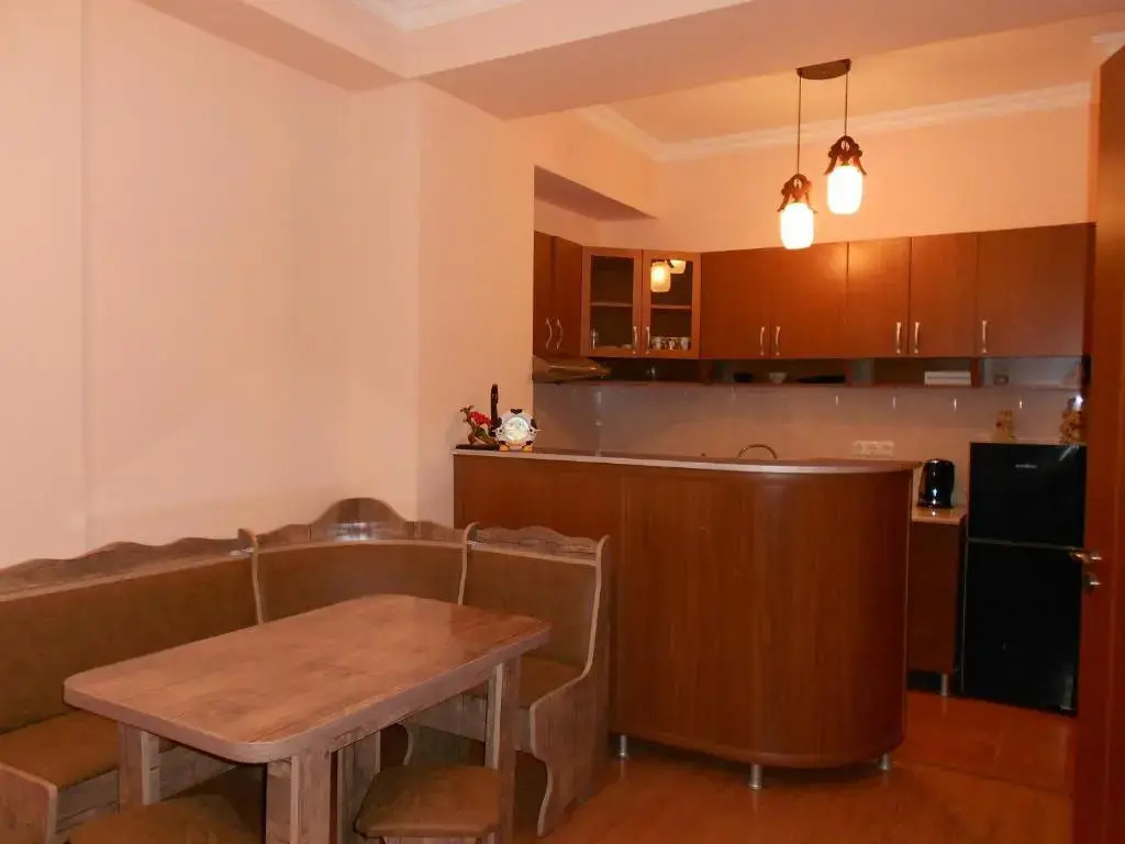 Ucha's Apartment