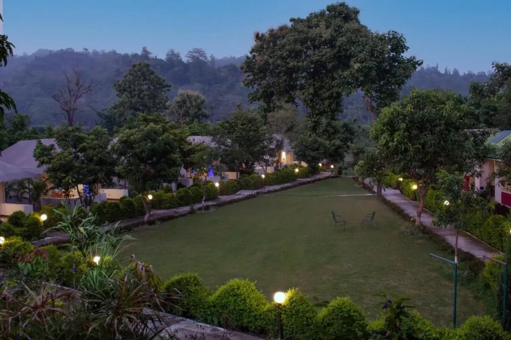 Bento Corbett Woods Resort