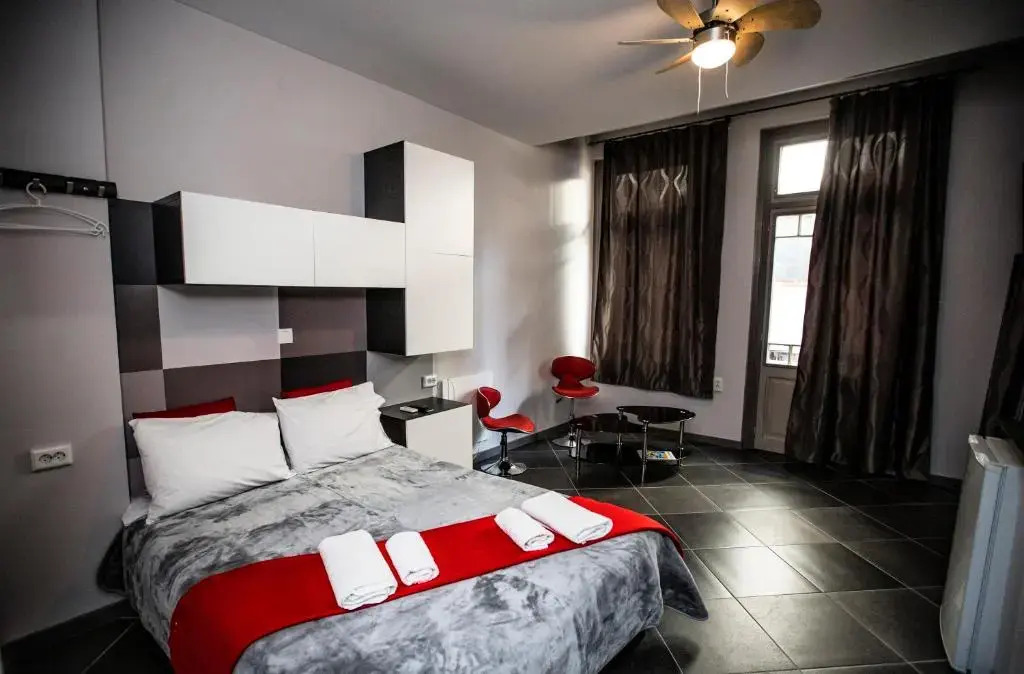 Trendy Living in Monastiraki