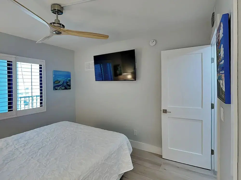 Seaside 4 by Distinctive Beach Rentals