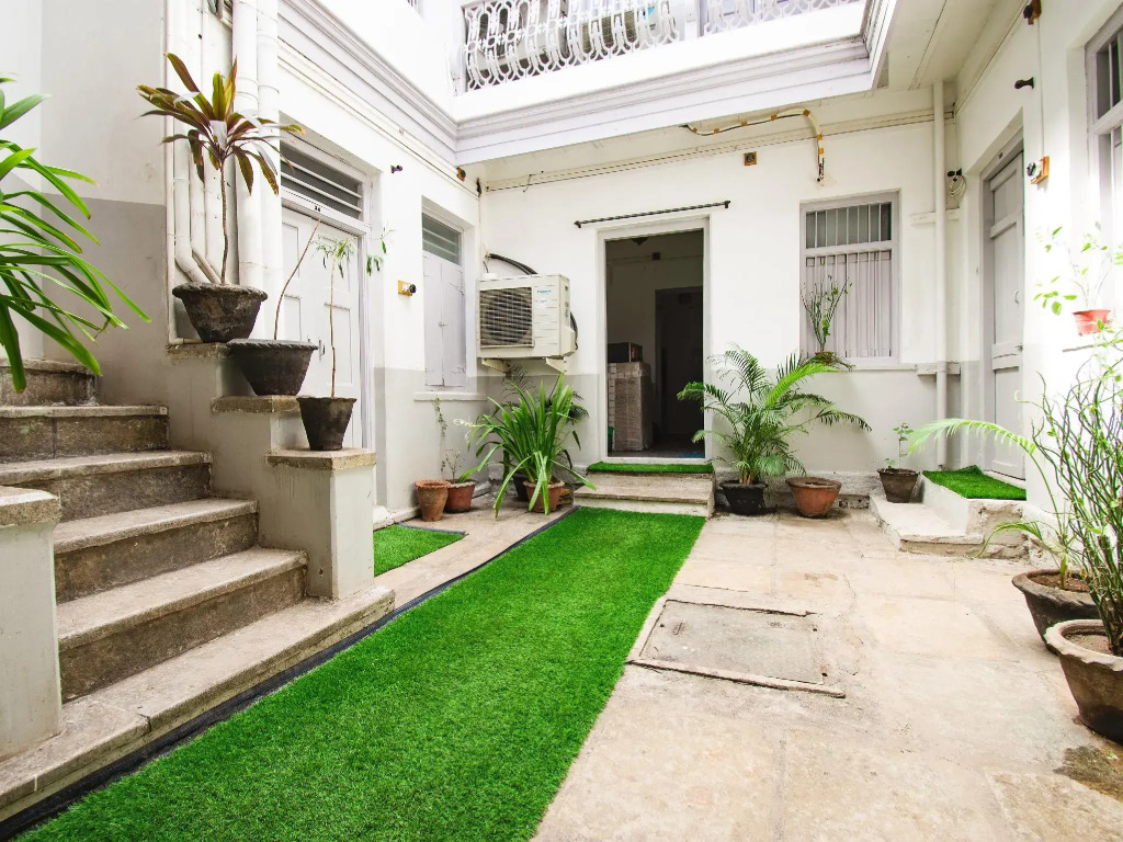 OYO 41090 Homi House