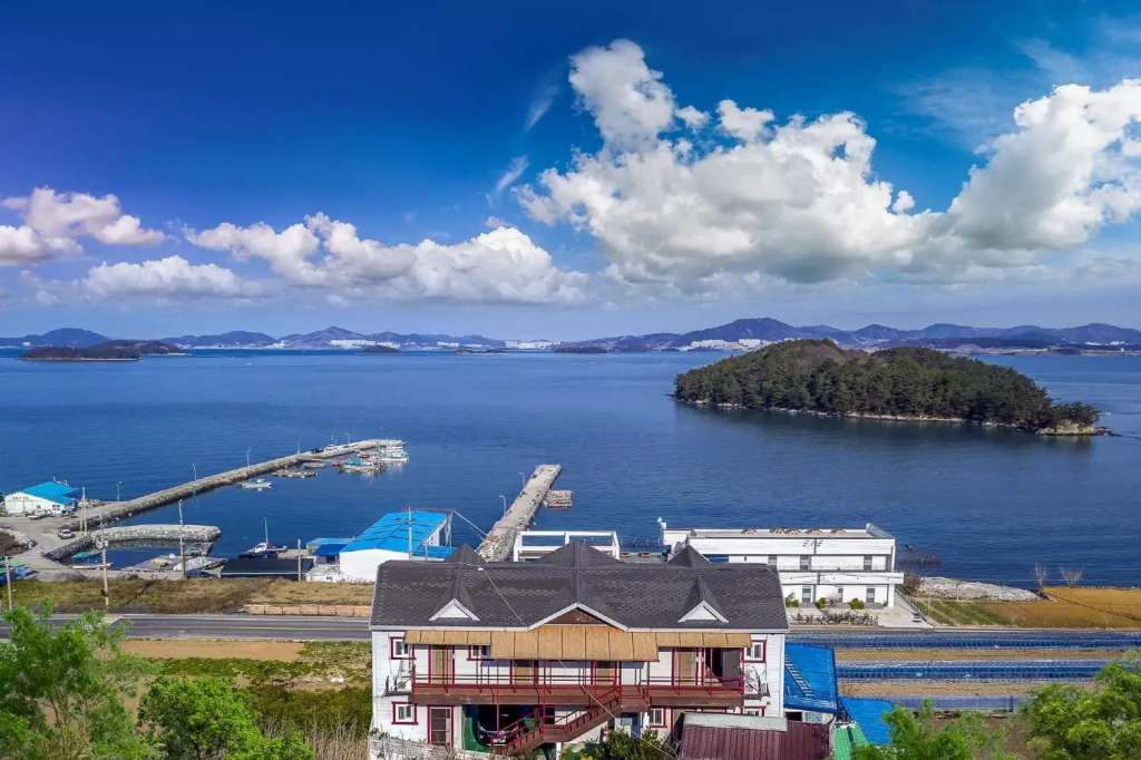 Yeosu Kumegreen Pension