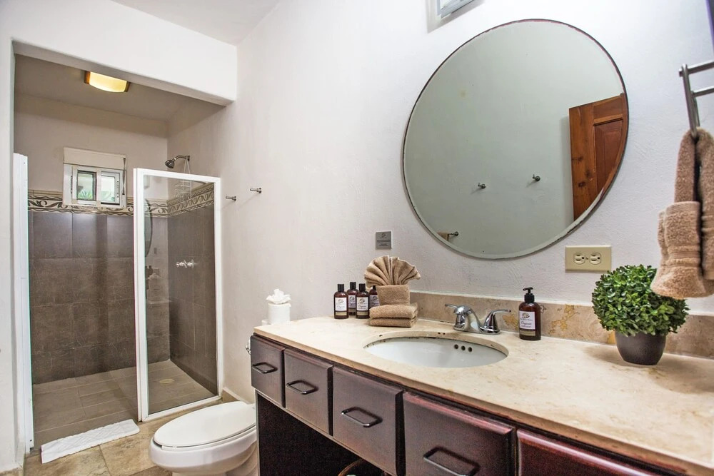 Izcalli Luxury Villa