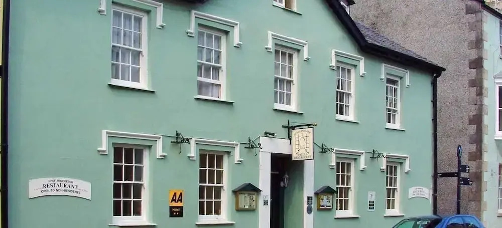 Bishopsgate House Hotel