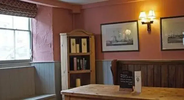 The Royal Oak Inn