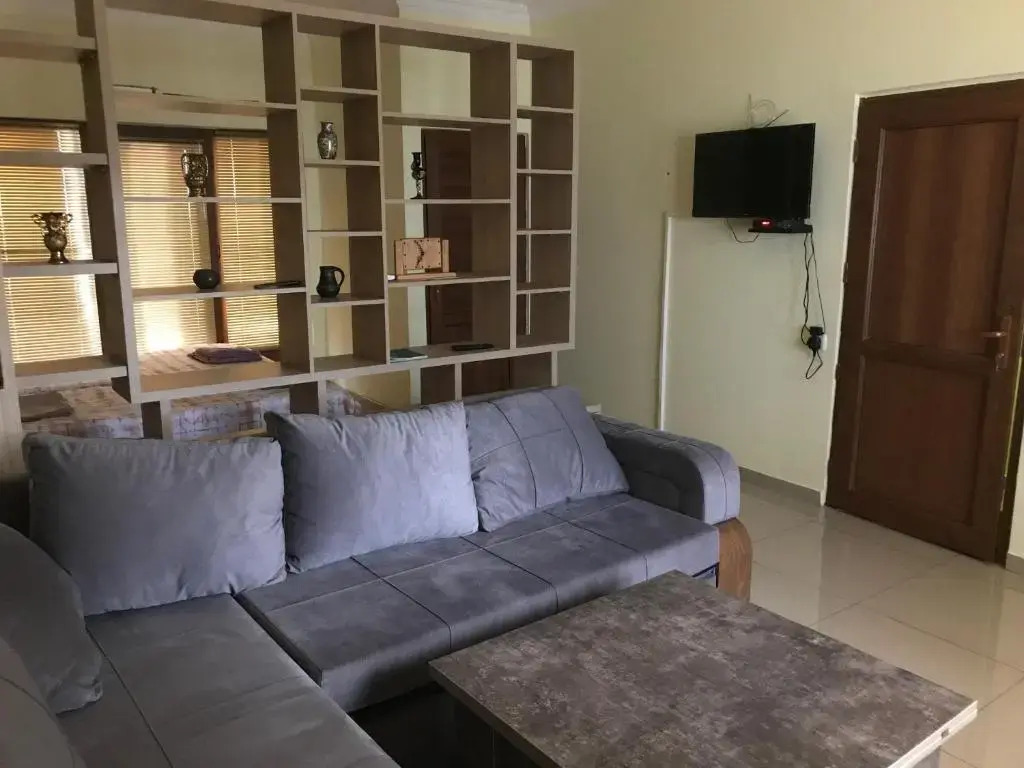 Ln'S Apartment