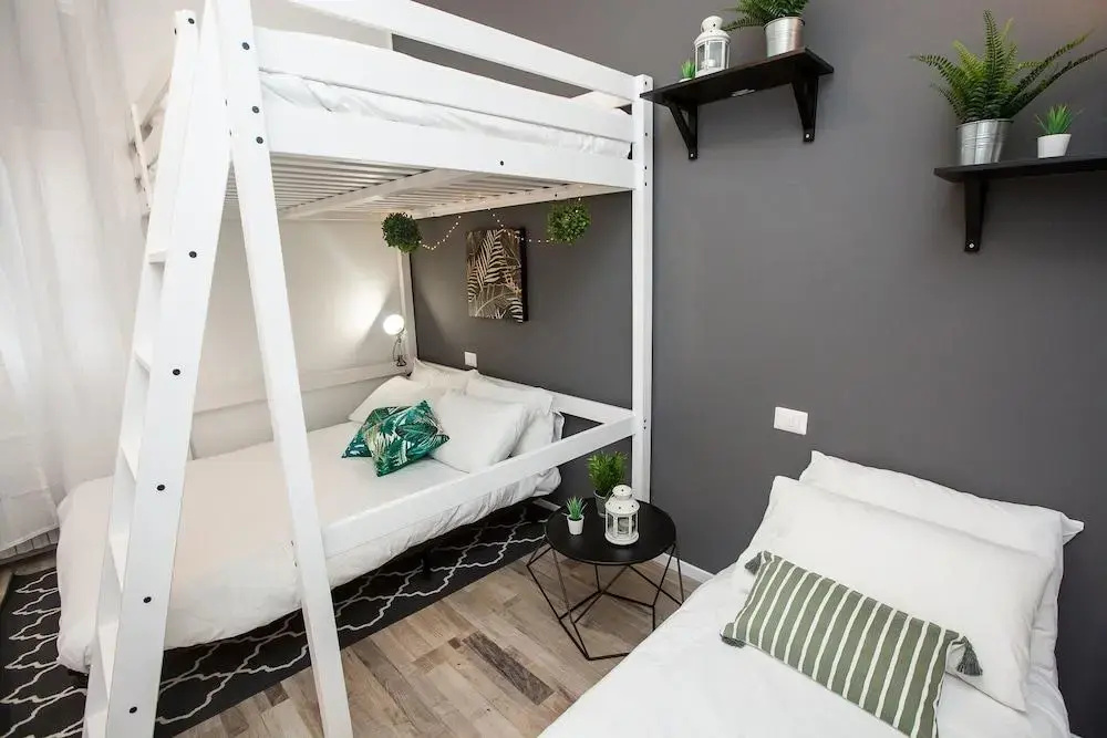 Home Hotel - Mamiani 6
