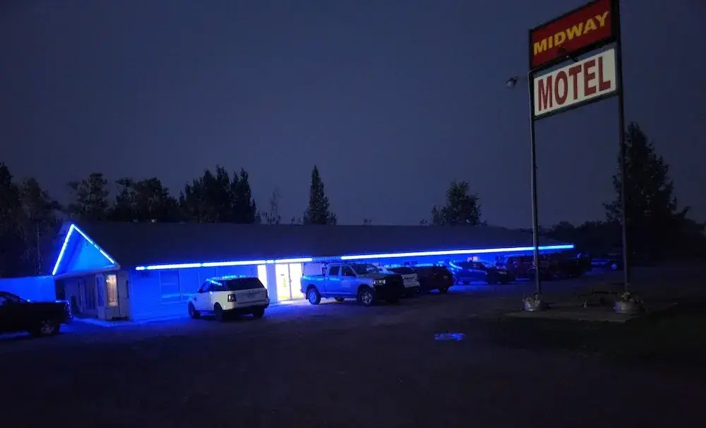 Midway Motel