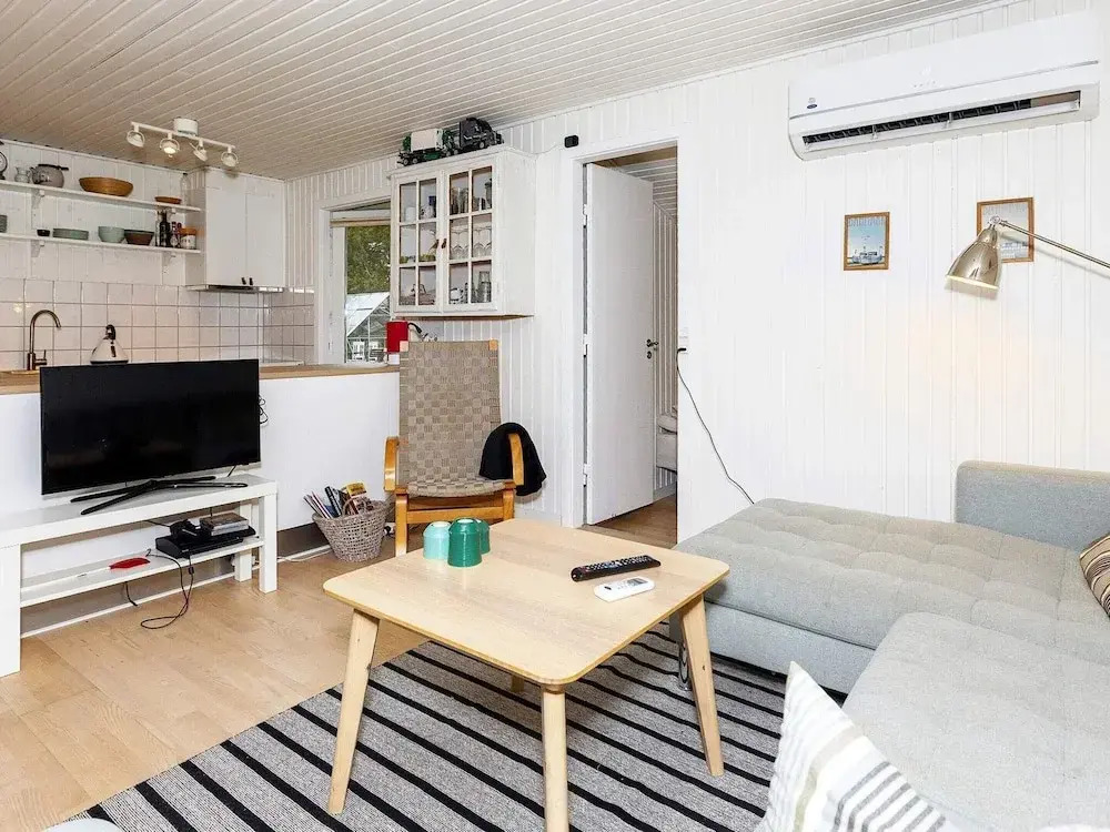 6 Person Holiday Home in Hals