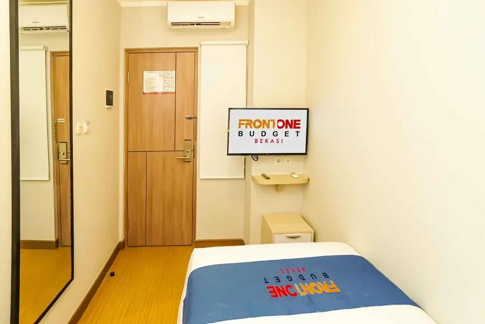 Front One Budget Bekasi