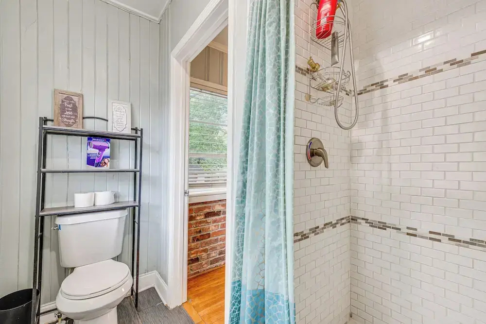 Atlanta Area Vacation Rental < 4 Mi to Airport!