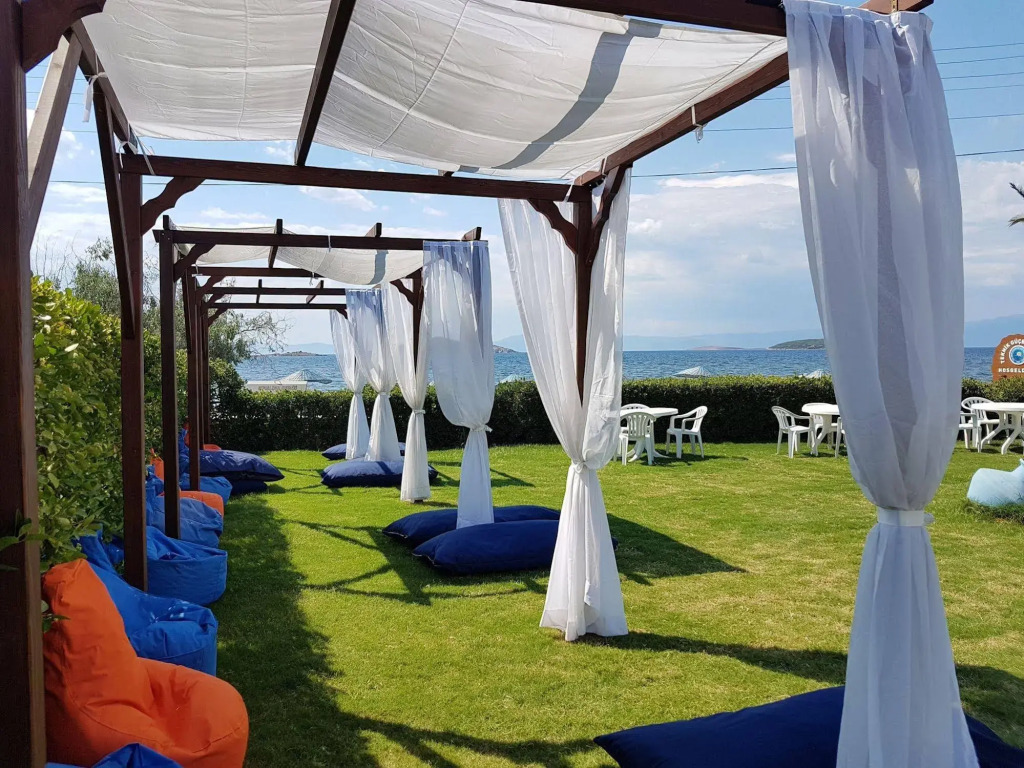 Ege Apart & Hotel