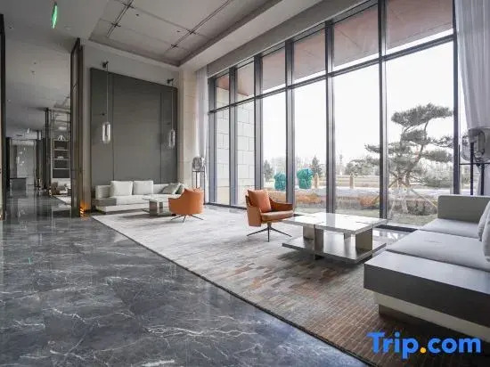 Zhangjiakou Grand Metropark Hotel