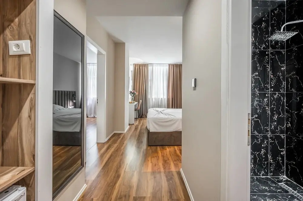 Signature BM Hotel Durres & Beach