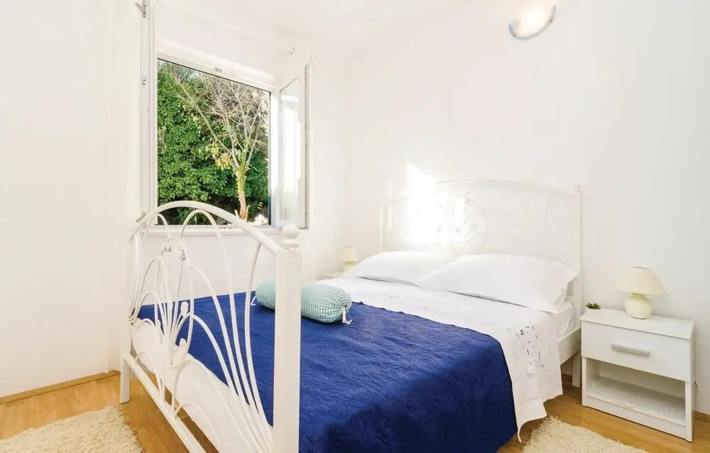 Amazing Home in Klek With Wifi and 2 Bedrooms