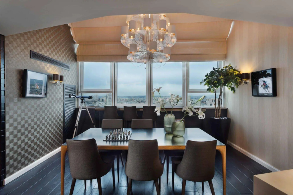 21st Floor Hotel