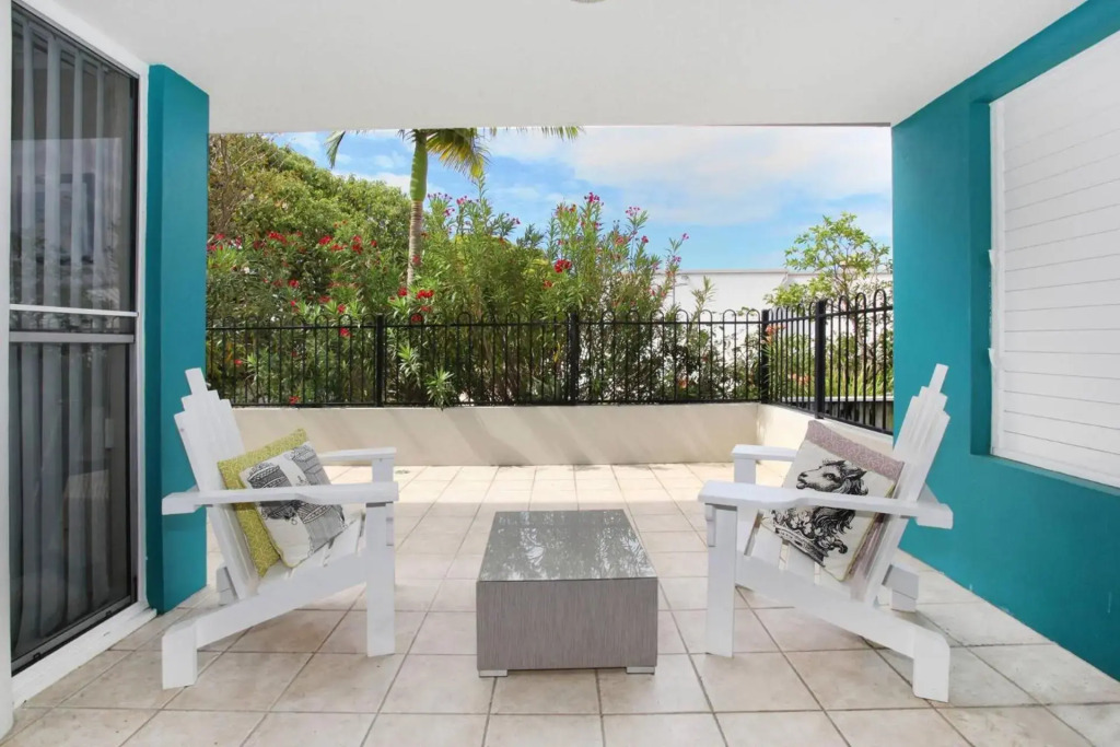 Unit 3 'On the Park', Coolum Beach