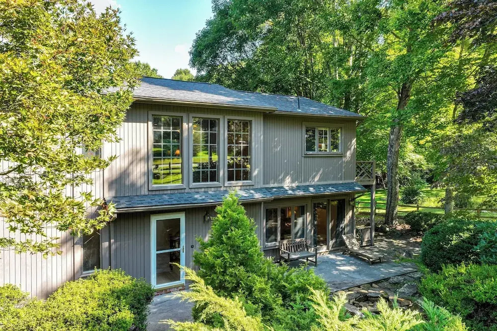Spacious North Carolina Retreat - Patio & Fire Pit