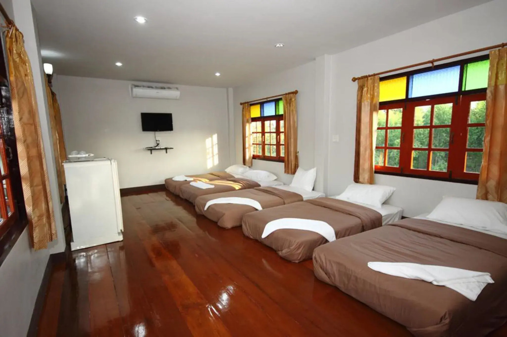 Rai Lam Poo Farm and Camping Resort