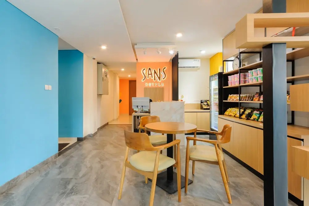 Sans Hotel Pesona Bekasi
