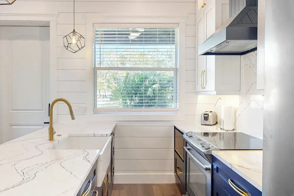 2BR Home w/ Horses, Close to Beach