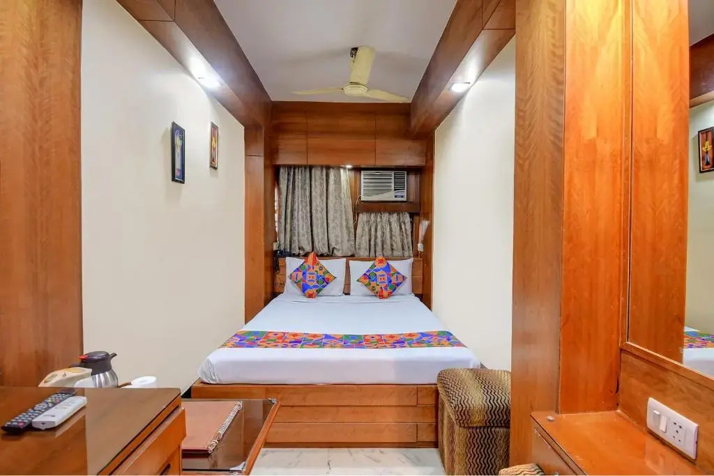 FabHotel Panasia International