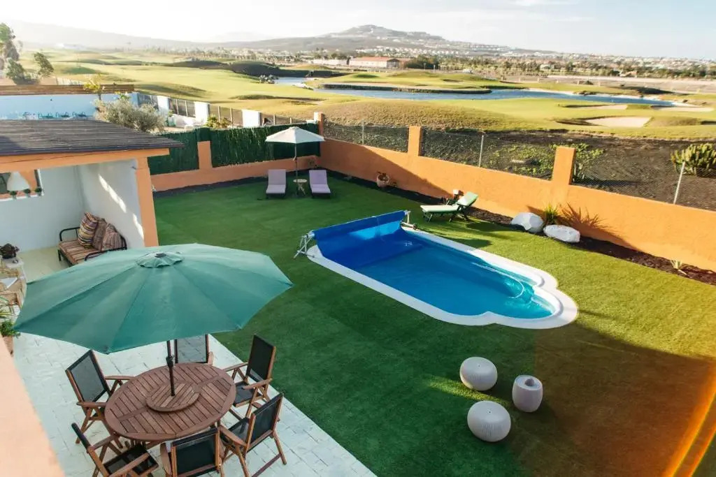 Ecovilla White Suite